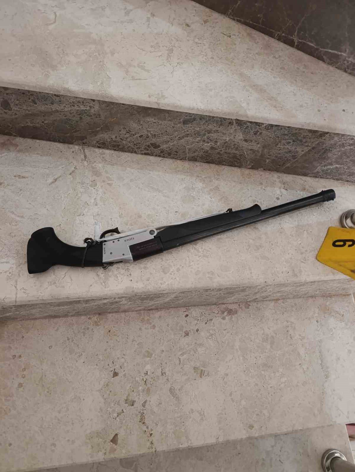 İzmir'de Baba, Oğlunu Pompalı Tüfekle Vurarak Öldürdü