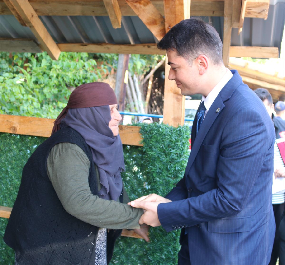 Kaymakam, Şehit Ailesini Ziyaret Etti