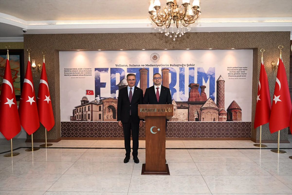 TCMB Başkanı Karahan Erzurum'da Temaslarda Bulundu