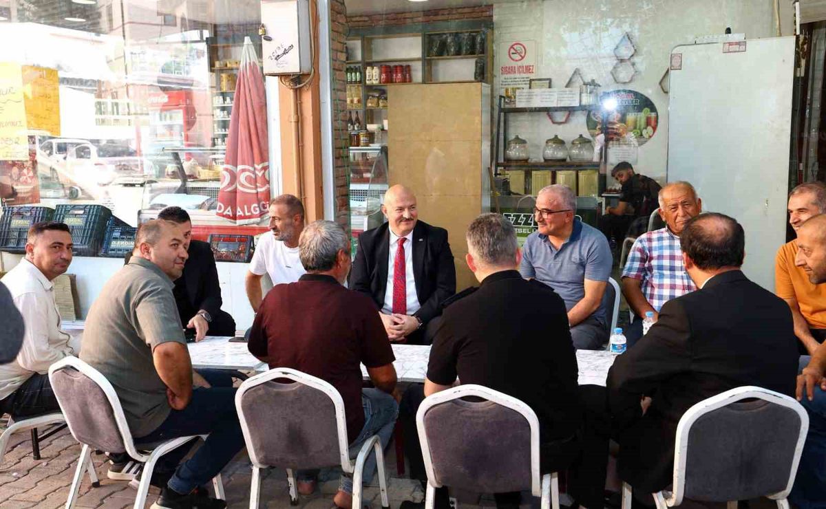 Adıyaman Valisi Küçük, Gölbaşı Caddesi Esnafını Ziyaret Etti