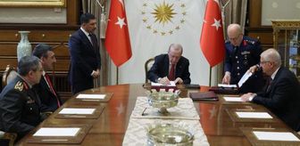Yüksek Askeri Şura kararları listesi SON DAKİKA! YAŞ TSK terfi edenler, emekliliğe sevk edilenler ve görev süresi uzatılanlar kimler?