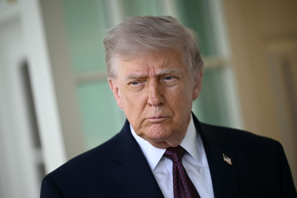Trump: Hürmüz Boğazı çok yakında açılacak, İran geri adım atarsa sert vurulacak