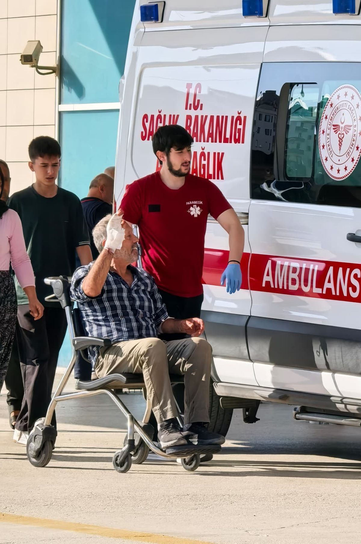 İnegöl'de Spiral Makinesi Kazası: 2 Parmağı Koptu