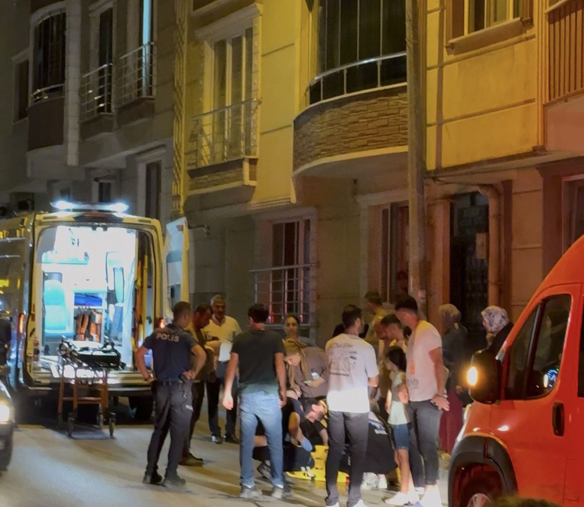 Karacabey'de Çocuğa Minibüs Çarptı