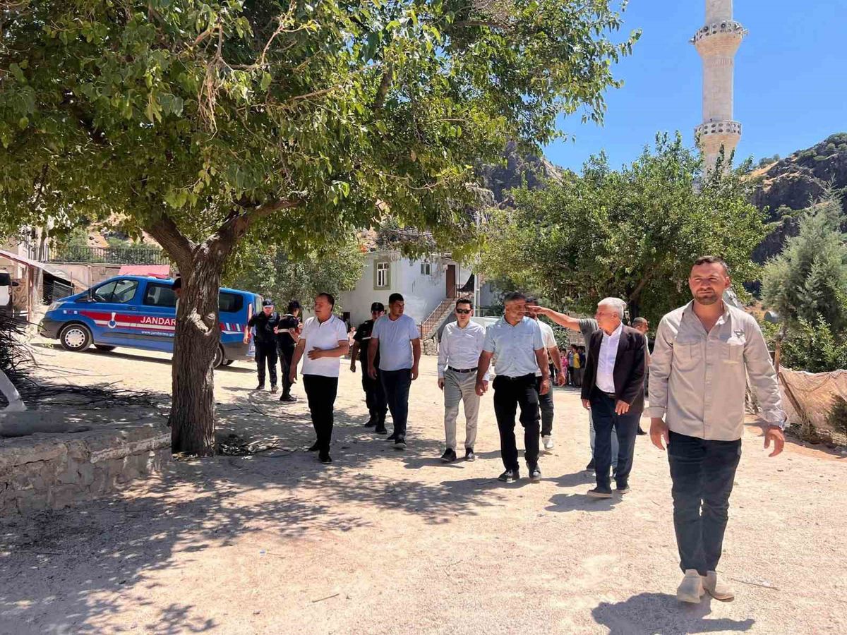 Çermik Kaymakamı Karataş, kırsal mahalle yollarını denetledi