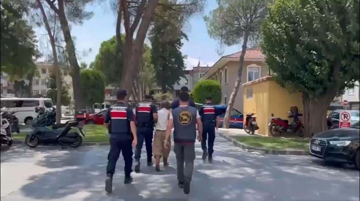 Çine'deki orman yangınında gözaltına alınan şüphelilerden biri tutuklandı