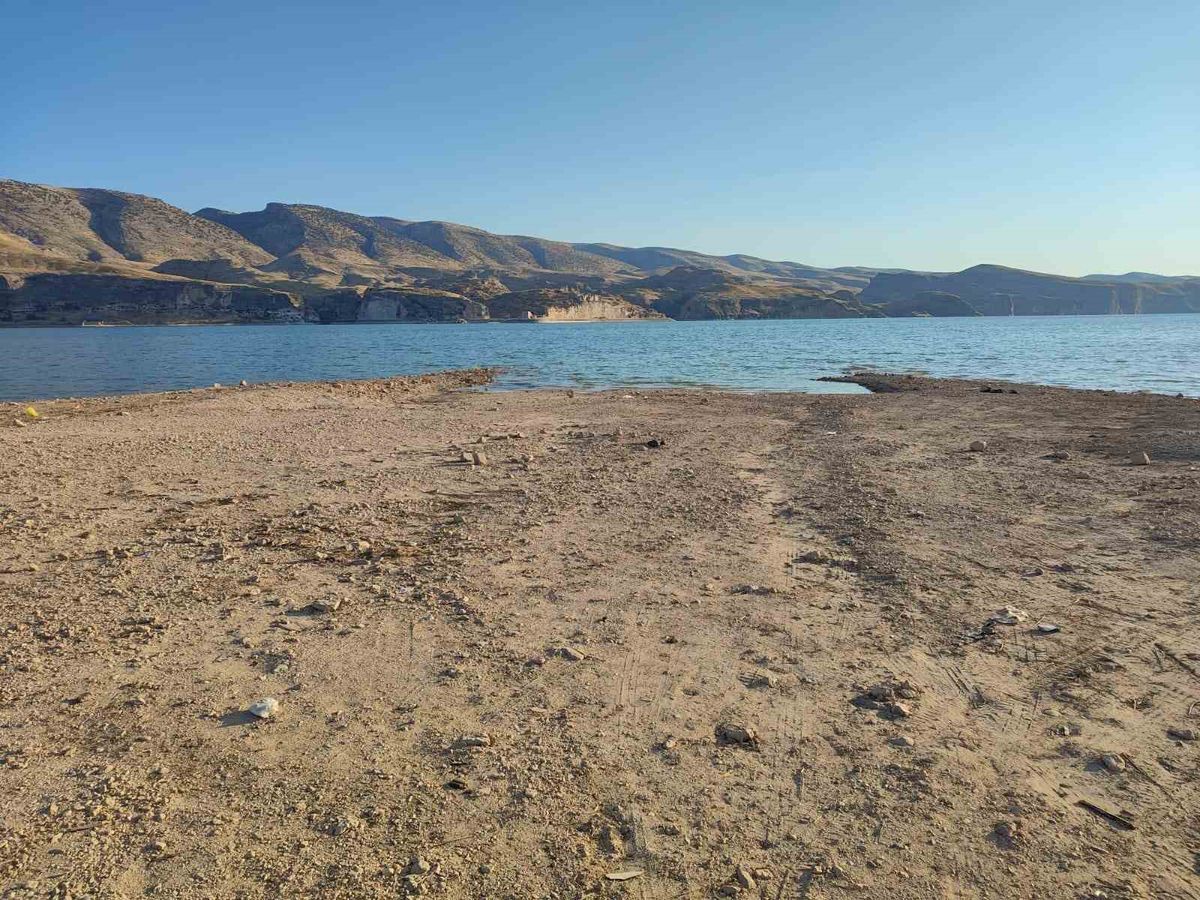 Hasankeyf'te Baraj Gölünde Kadın Cesedi Bulundu