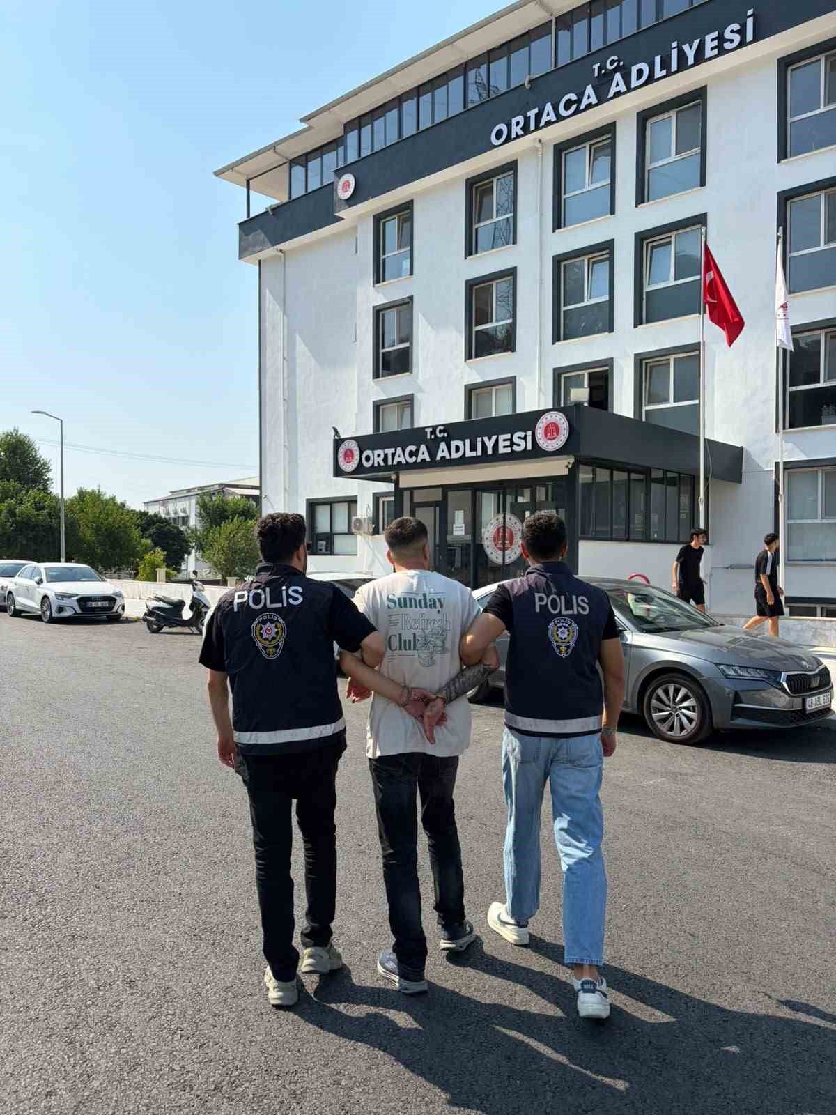 Dalaman'da Hükümlü Havalimanında Yakalandı