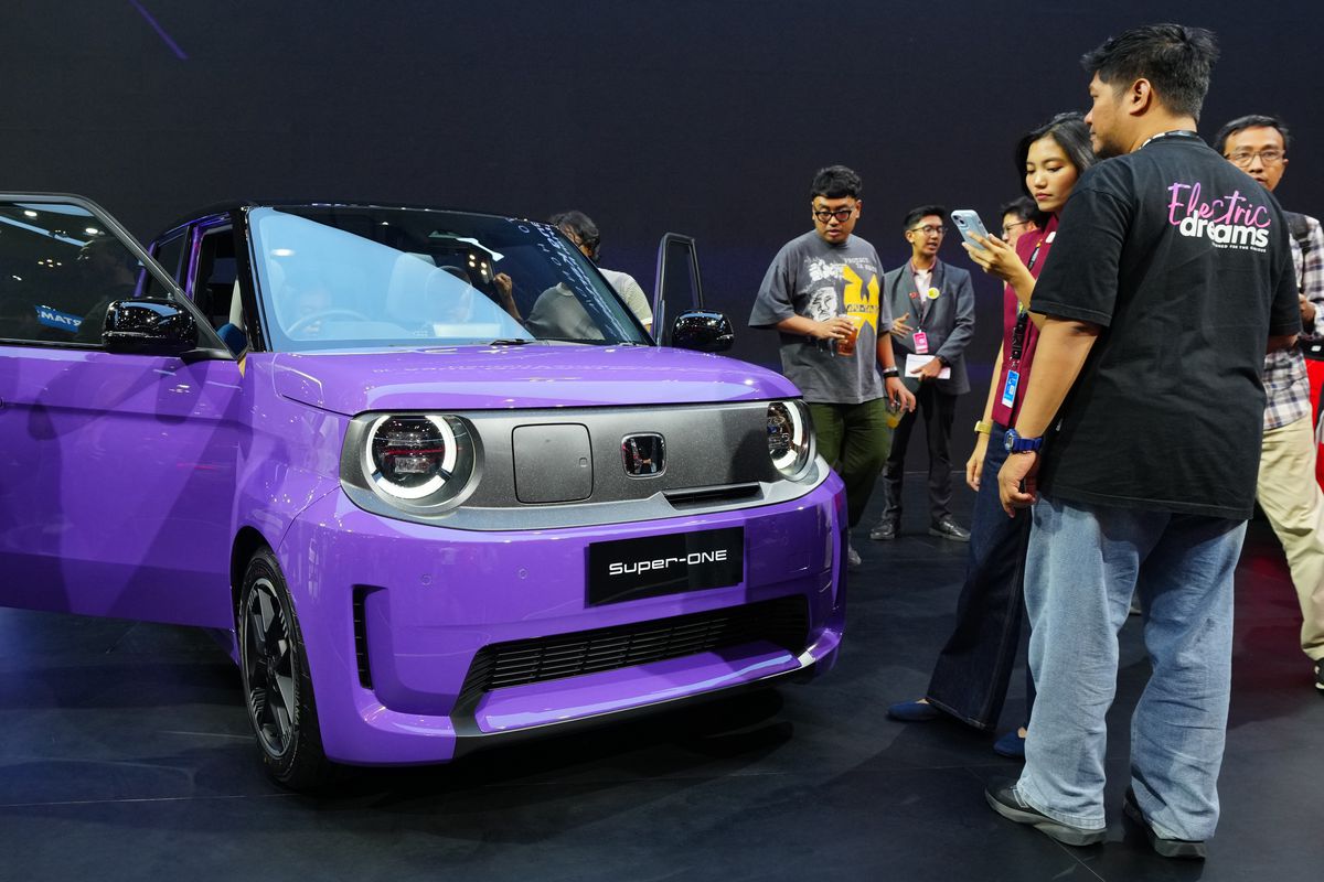 Honda'nın kârı ikiye katlandı, tahminini yükseltti