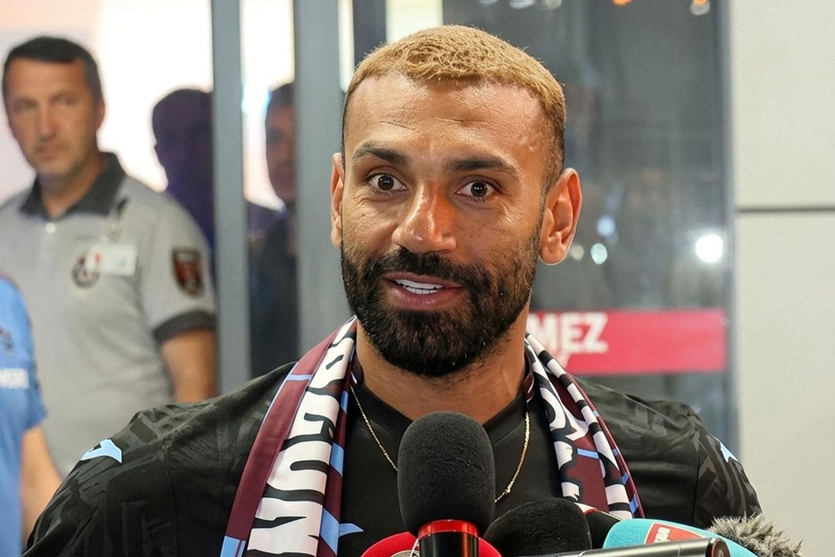 İşte Trabzon'a ulaşan Salah'ın ilk sözleri: Daha önce böyle bir şey inanın yaşadım mı hatırlamıyorum