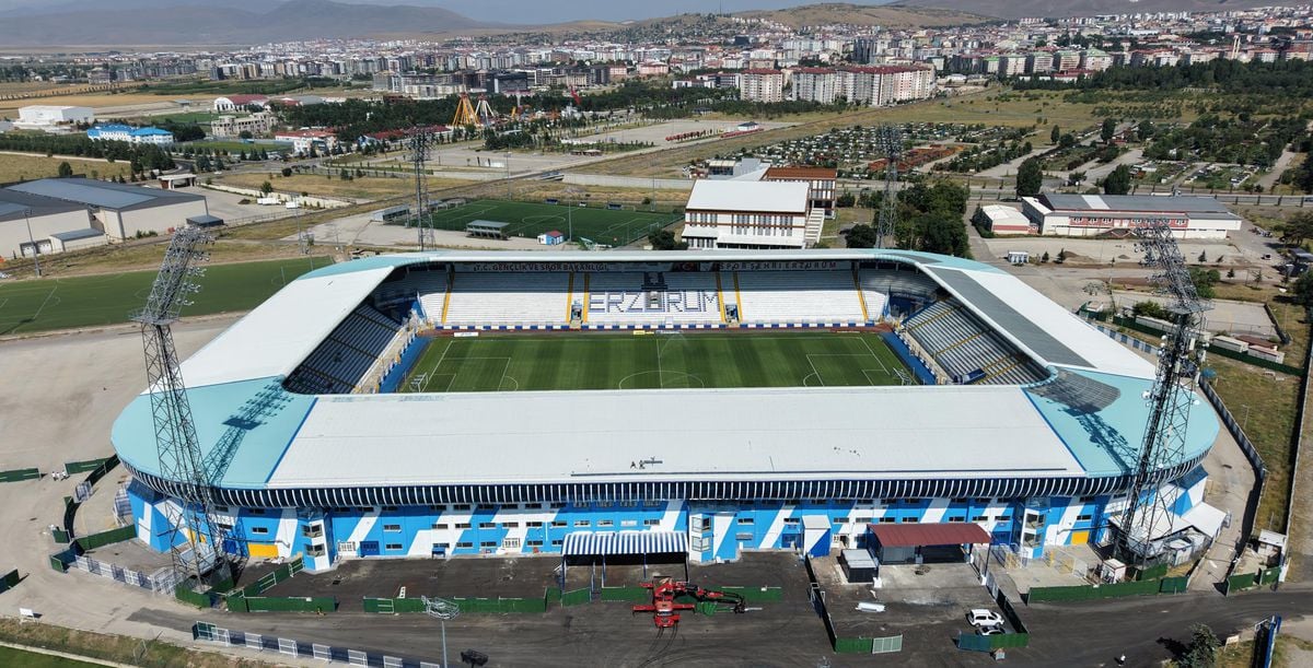 Kazım Karabekir Stadyumu tam kapasiteye açılıyor