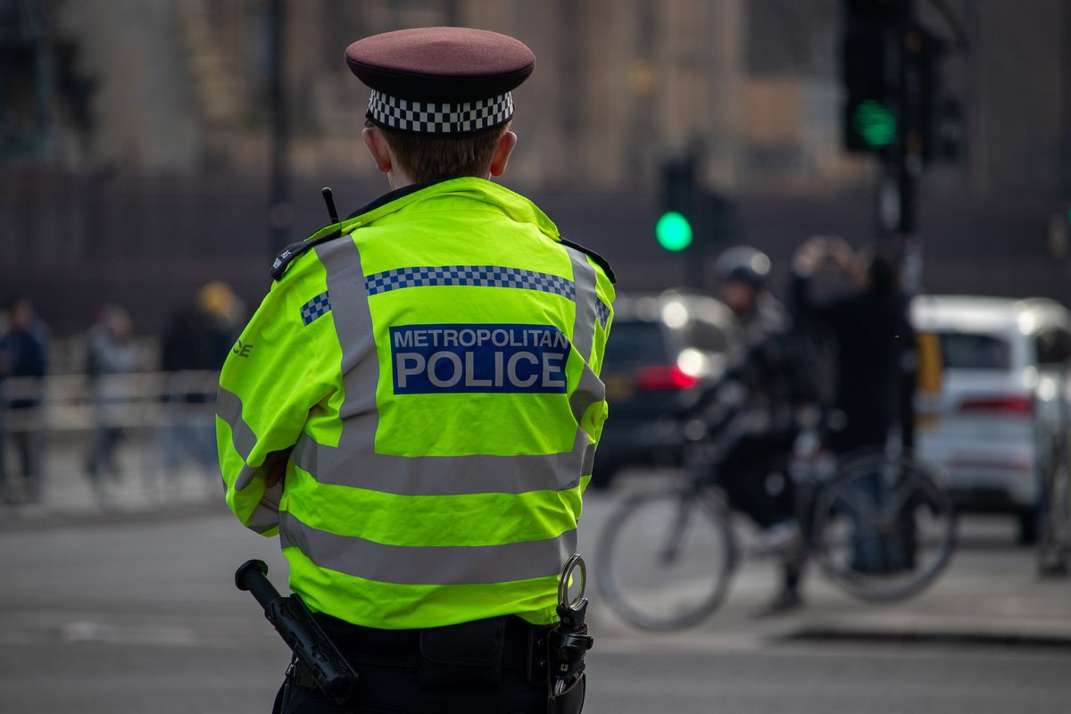 Londra'da Bıçaklı Saldırı: 4 Yaralı, 1 Gözaltı