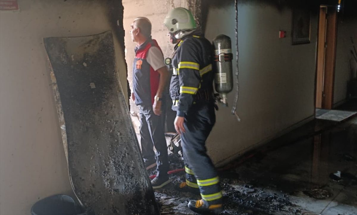 Siirt'te Kız Yurdunda Yangın Paniği