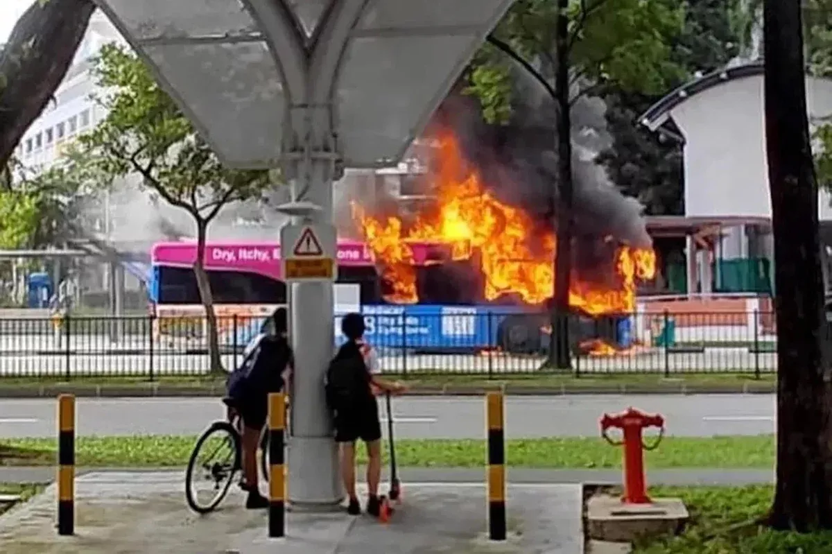 Singapur'da Citaro otobüs yangınları: Denetimler artırıldı