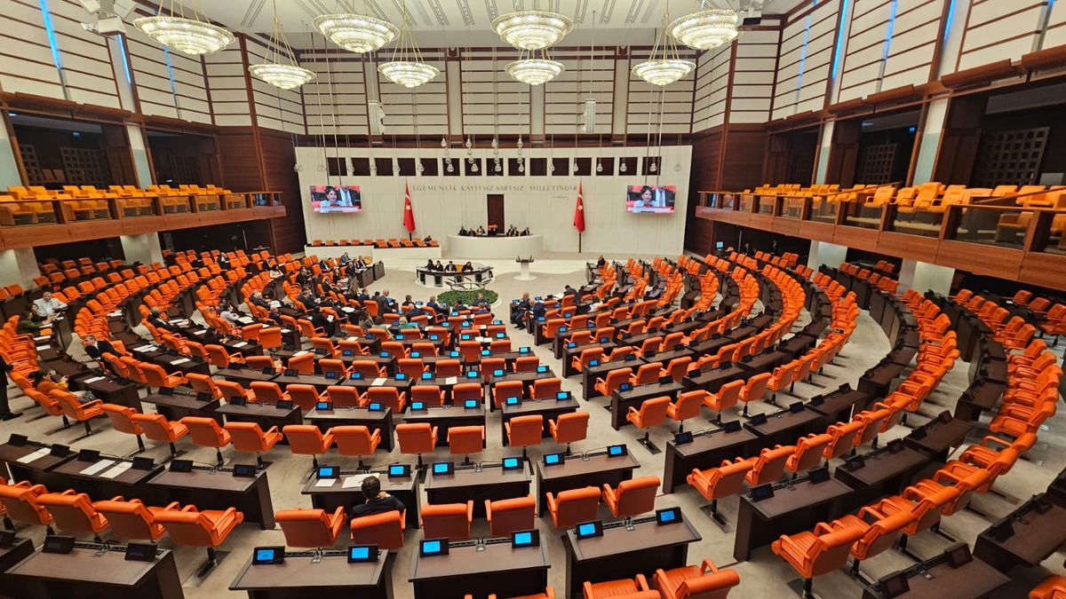 TBMM Genel Kurulu'nda gündem: “Terörsüz Türkiye”, ekonomik sorunlar ve Meclis’in itibarı
