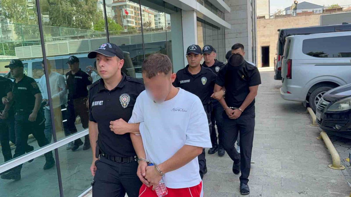 Samsun'da Uyuşturucu Operasyonu: 4 Şüpheli Adliyede