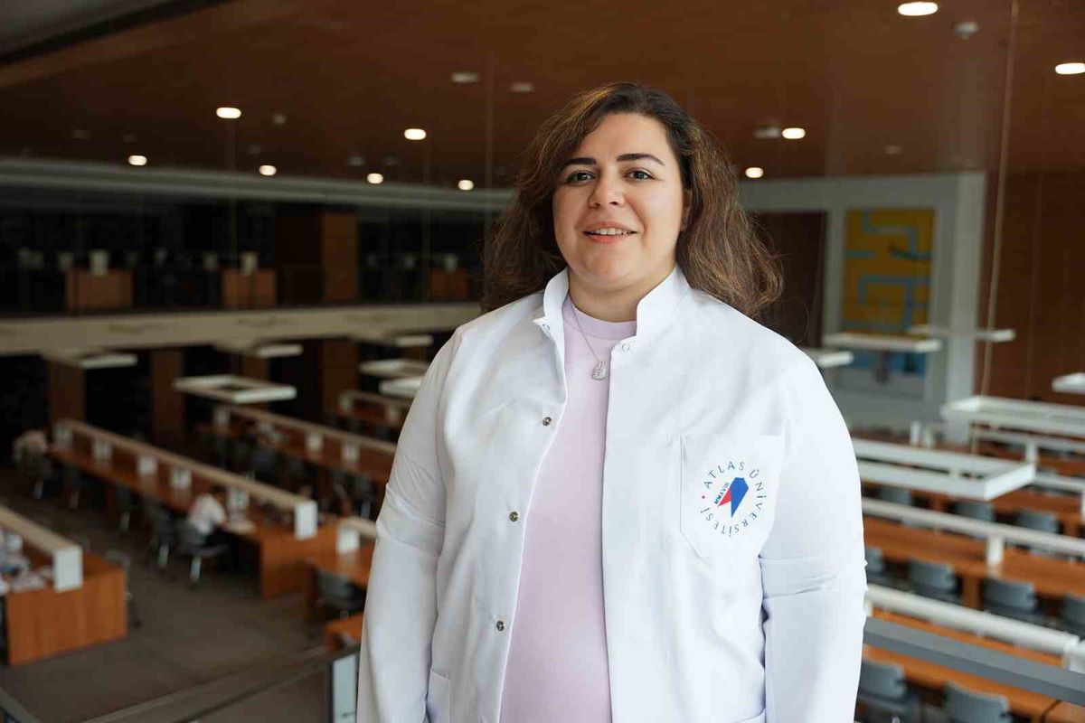 Yaz Aylarında Diş Sağlığınızı Korumak İçin 10 Altın Öneri