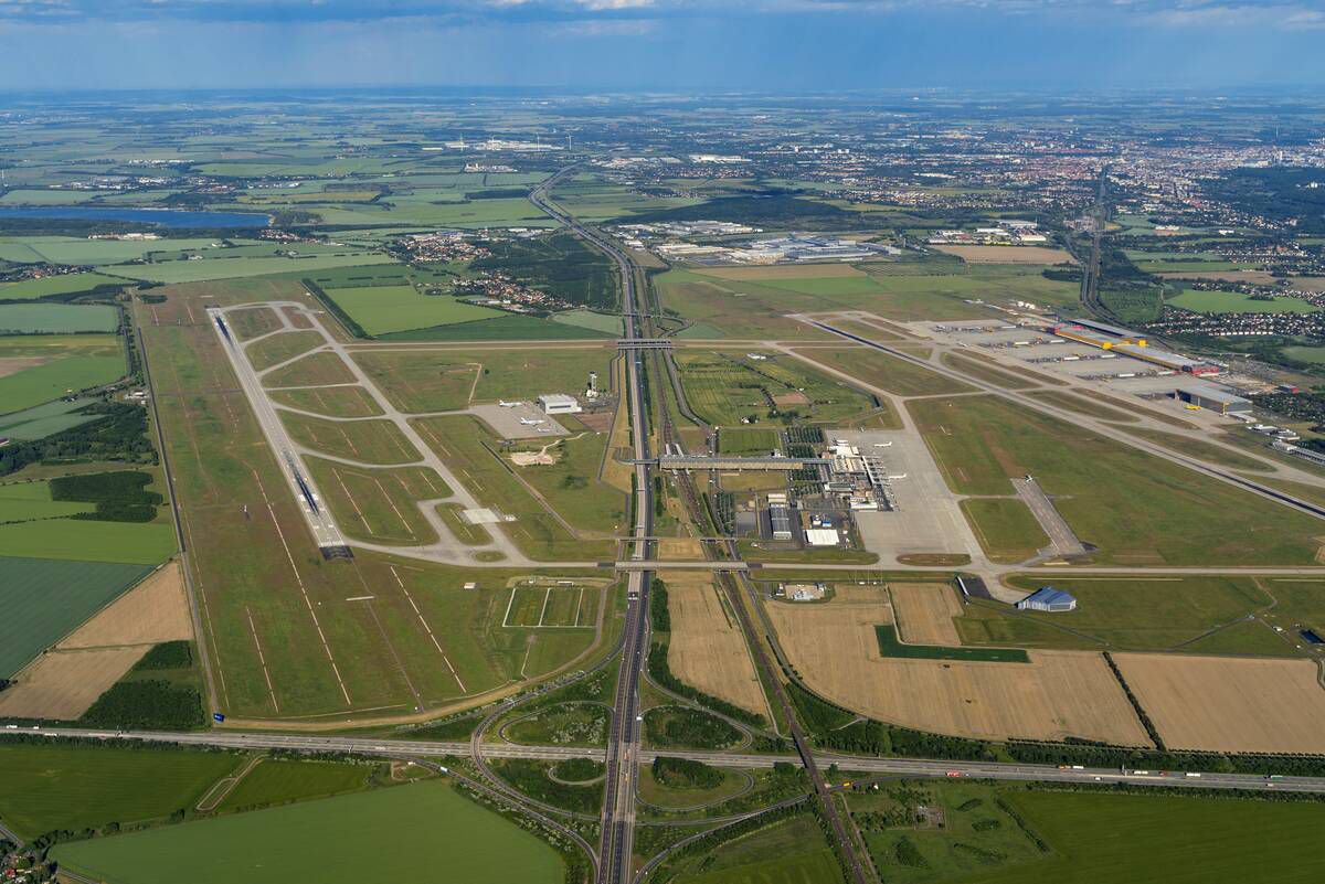 Leipzig/Halle Havalimanı'nda patlayıcı yüklü drone bulundu