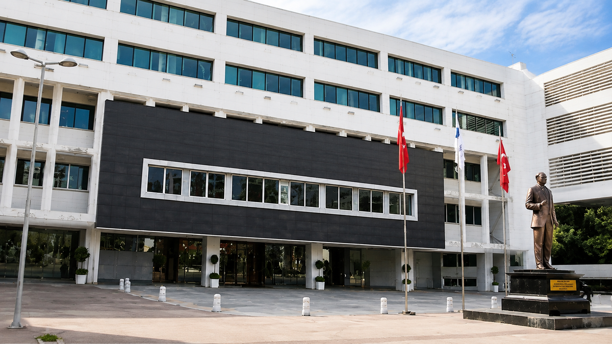 Antalya'da rüşvet soruşturmasında 2 yeni gözaltı