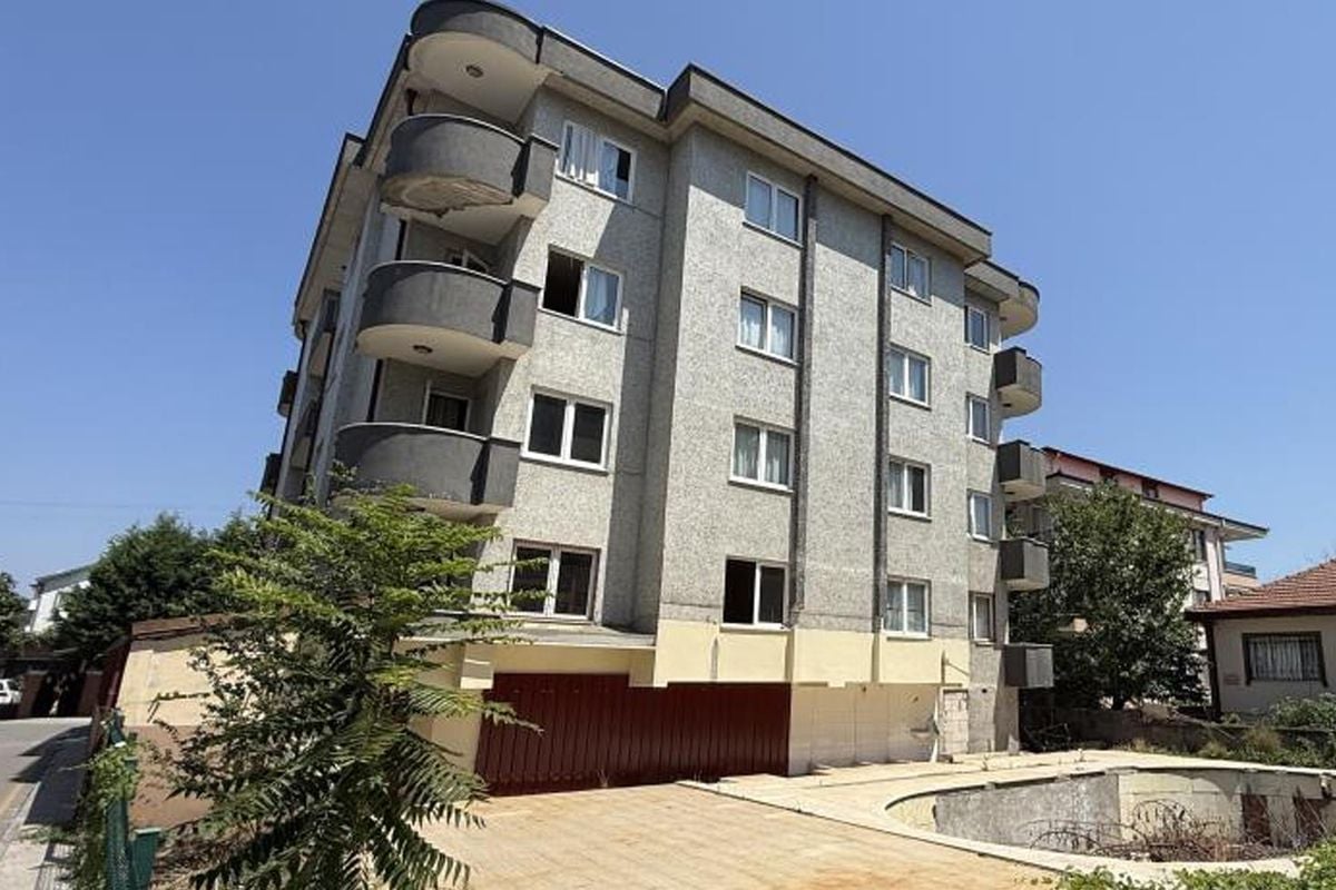 Belediye yıkmadı, fuhuş oteli oldu