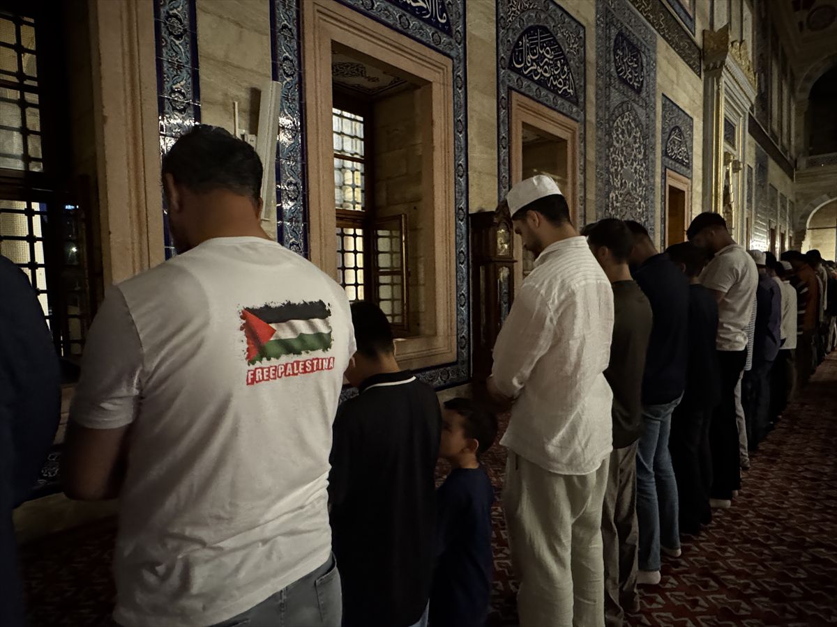 Filistin Konvoyu Adana'dan Uğurlandı