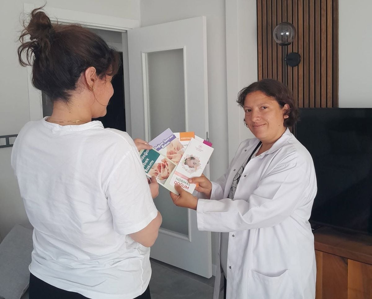Düzce'de Anne ve Bebek Sağlığı İçin Ev Ziyaretleri Sürüyor