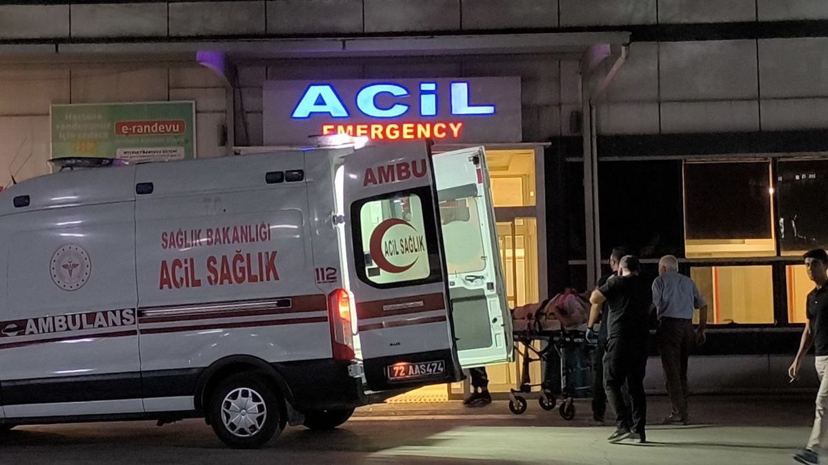 Hasankeyf'te Feci Kaza: 12 Yaralı
