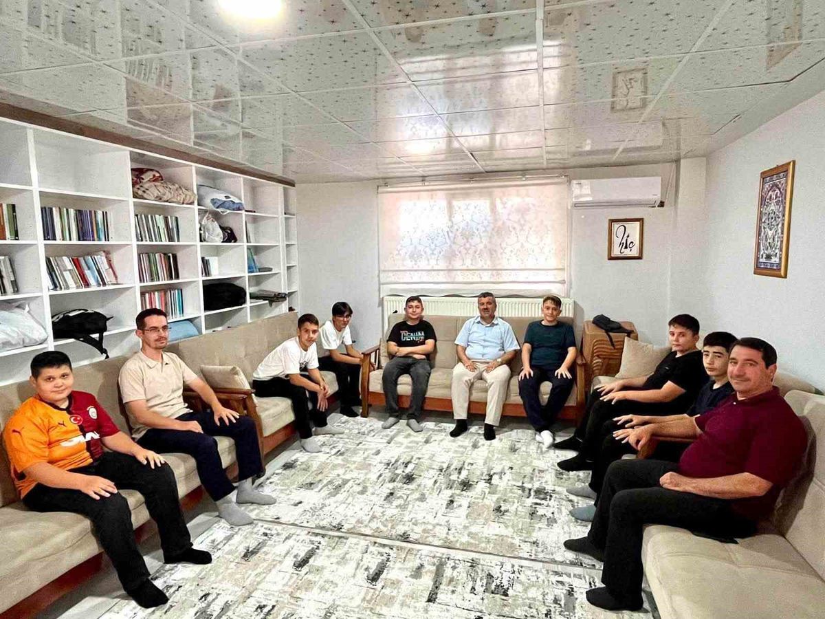 Hisarcık'ta Gençlerden Kardeşlik Kampı