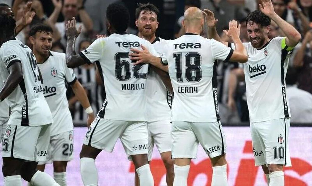 Hradec Kralove Beşiktaş MAÇ ÖZETİ ve GOLLERİ nereden izlenir?