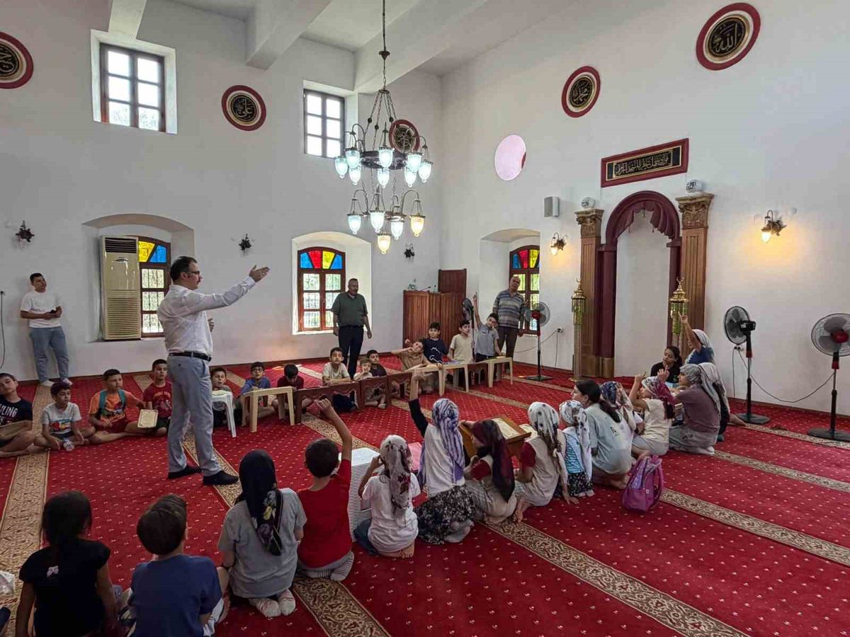 Kaymakam Ateş'ten Yaz Kur'an Kurslarına Ziyaret