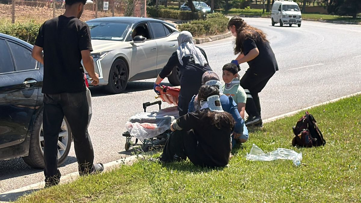 Eskişehir'de Polis Aracına Çarpma: 6 Yaralı