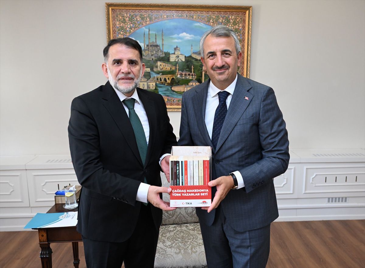 Makedonyalı Milletvekili Edirne Valisi'ni Ziyaret Etti