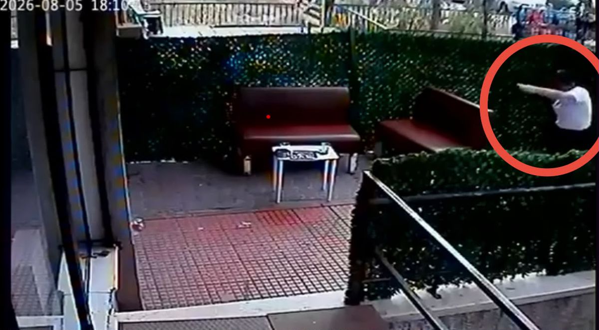 Kuaförün önünde nefes borusuna cisim kaçan kadın Heimlich manevrasıyla kurtarıldı