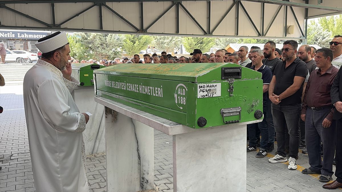 Niğde'de Kadın Cinayeti: Gezer Toprağa Verildi