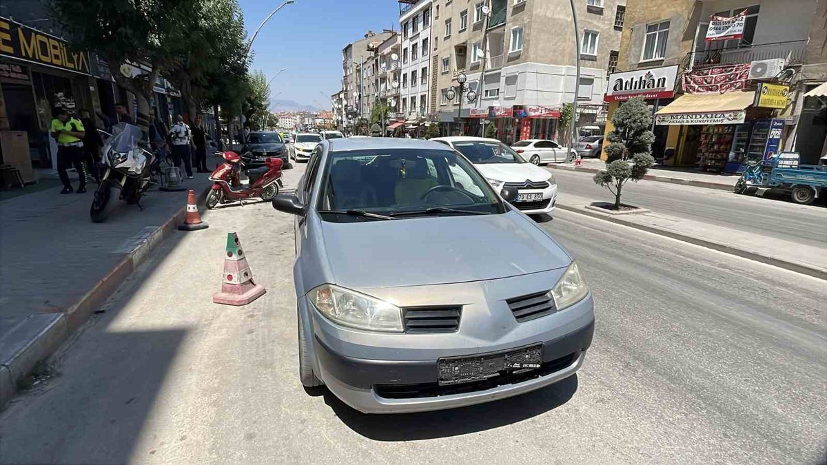 Karaman'da Elektrikli Bisiklete Arkadan Çarpma: 1 Yaralı