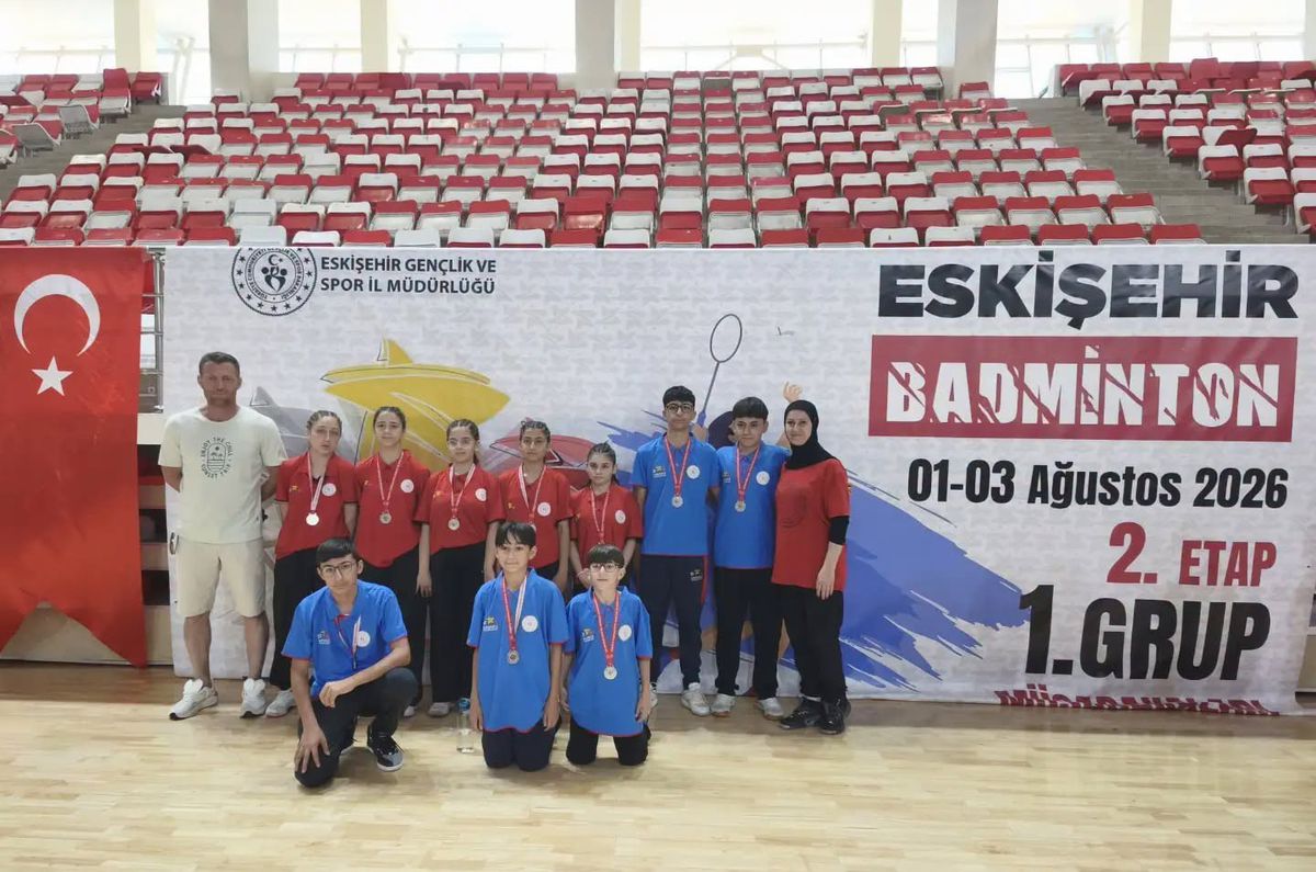 Sivas badminton takımları Türkiye finallerine yükseldi