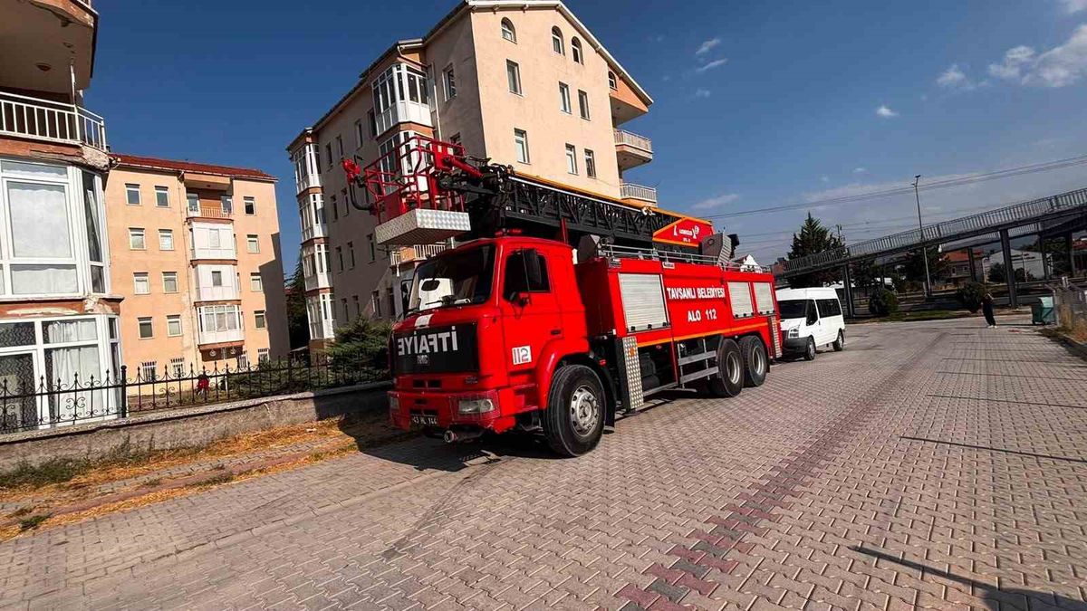 Tavşanlı'da mutfak yangını büyümeden söndürüldü