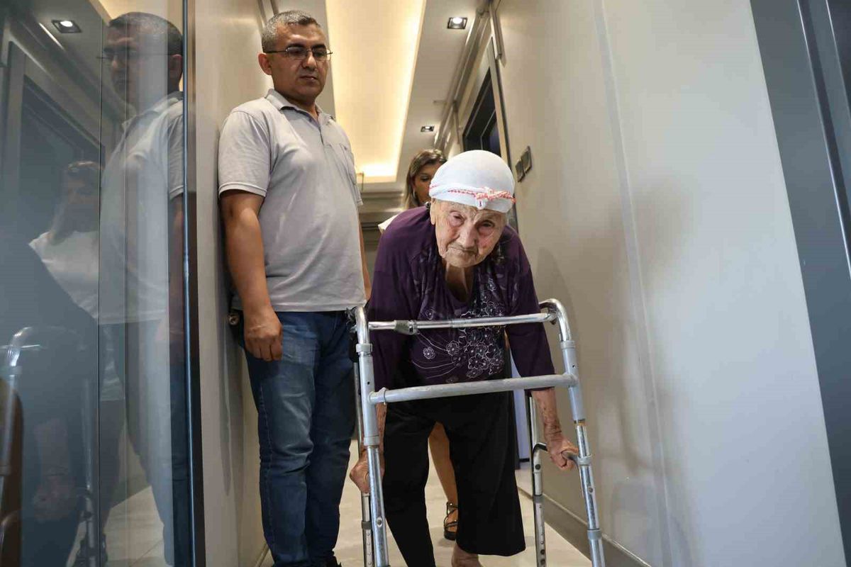 Adana'da 95 Yaşındaki Kadının Miras Arsası İçin '10 Daire' Vaadiyle Kandırıldığı İddiası