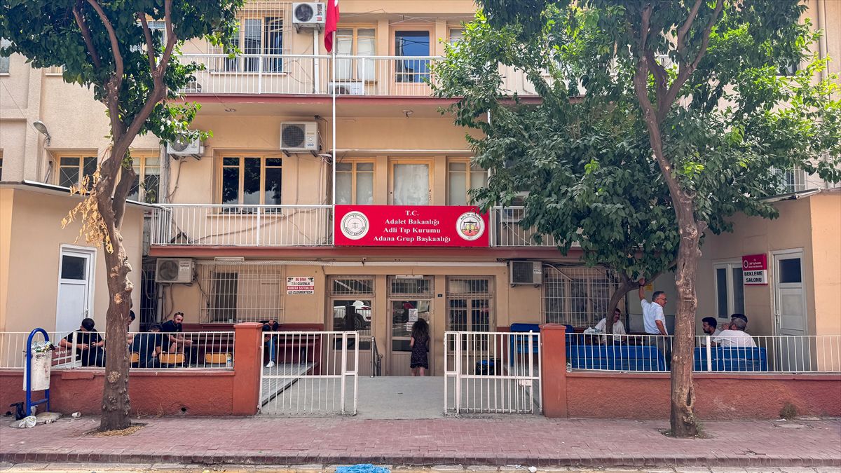 Adana'da İş Yerinde İki Kişi Ölü Bulundu