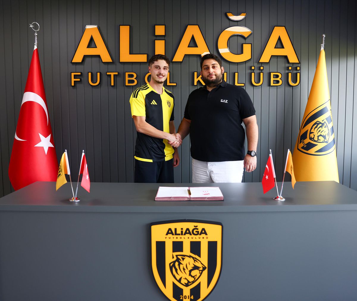 Aliağa FK, Ali Emir Pervanlar'ı transfer etti
