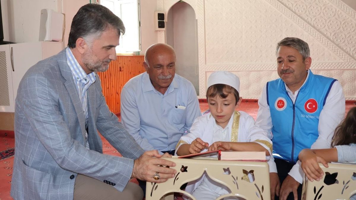 Otizmli Asilhan Yaz Kur'an Kursu'nda Kur'an Okumayı Öğrendi