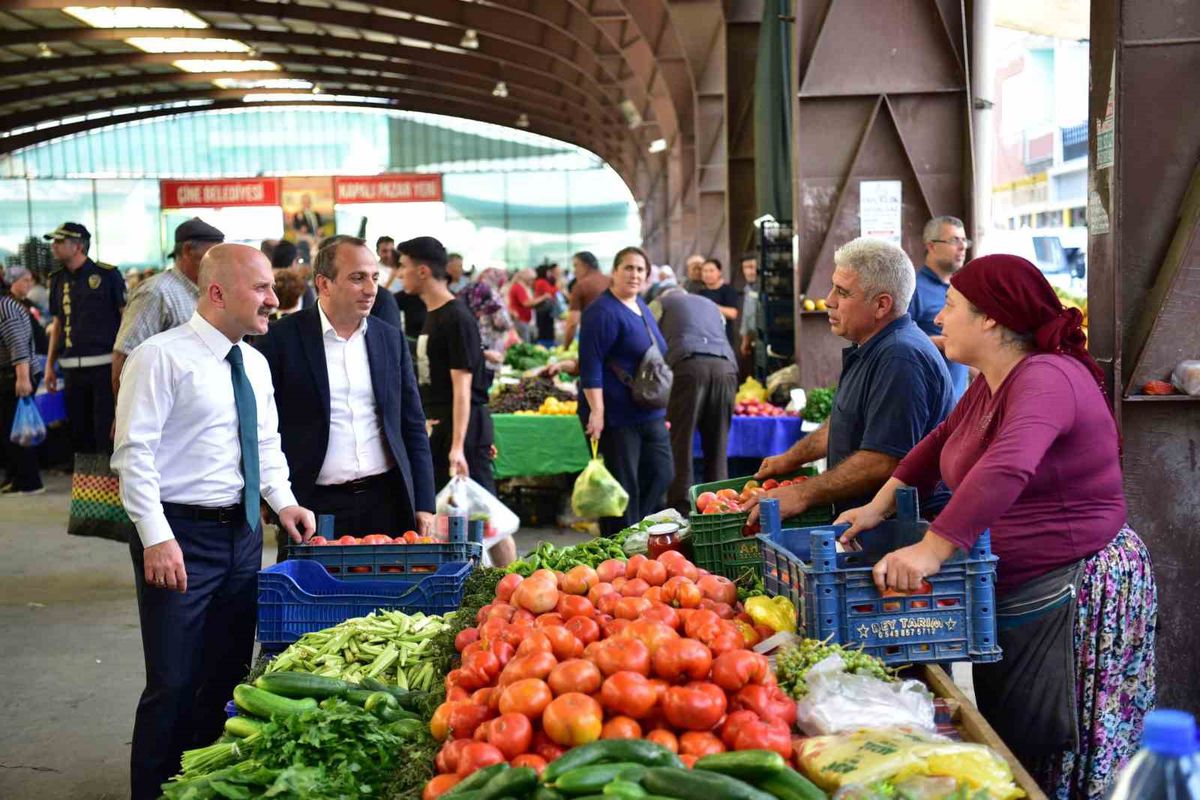 Vali Varol, Çine'de Halk Pazarını Ziyaret Etti
