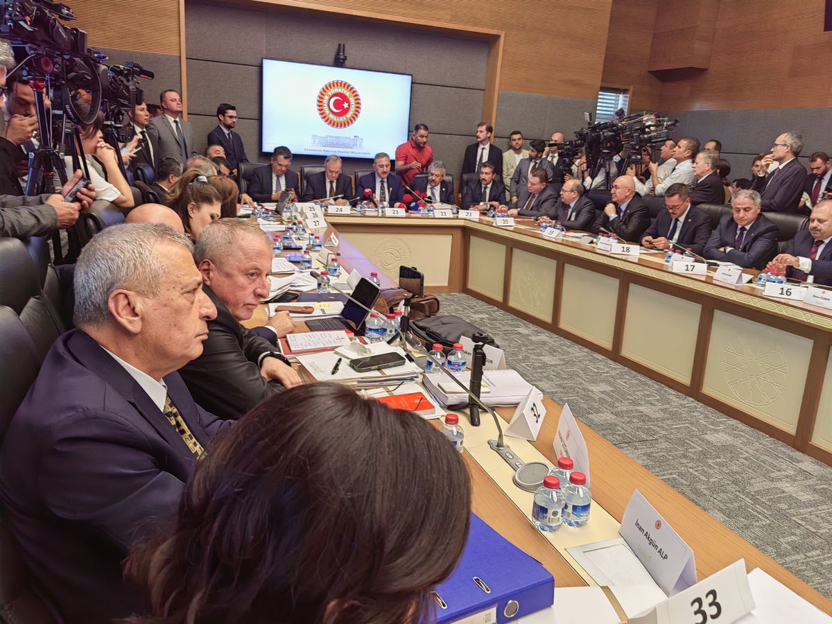 TBMM Adalet Komisyonu'nda 'Terörsüz Türkiye' çerçeve yasası görüşülüyor