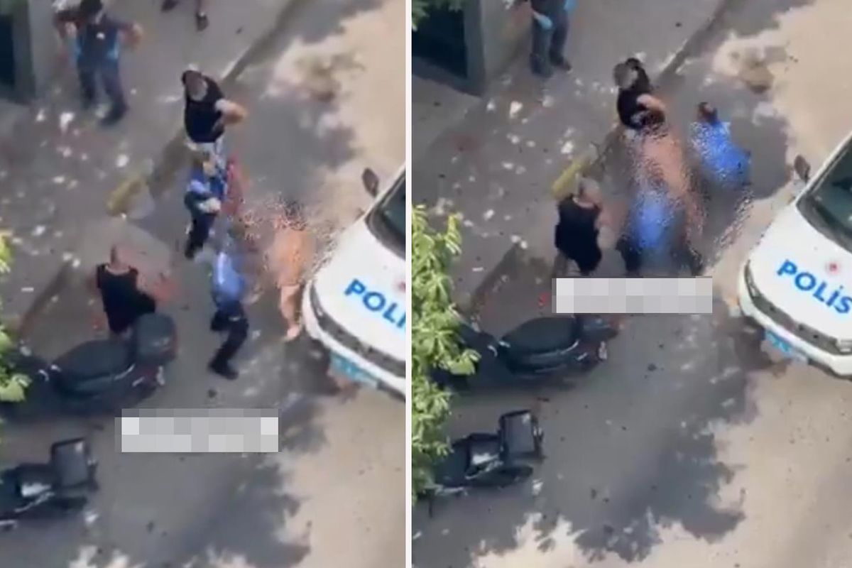 Çıplak gezen şahıs sokağı birbirine kattı, polislere saldırdı