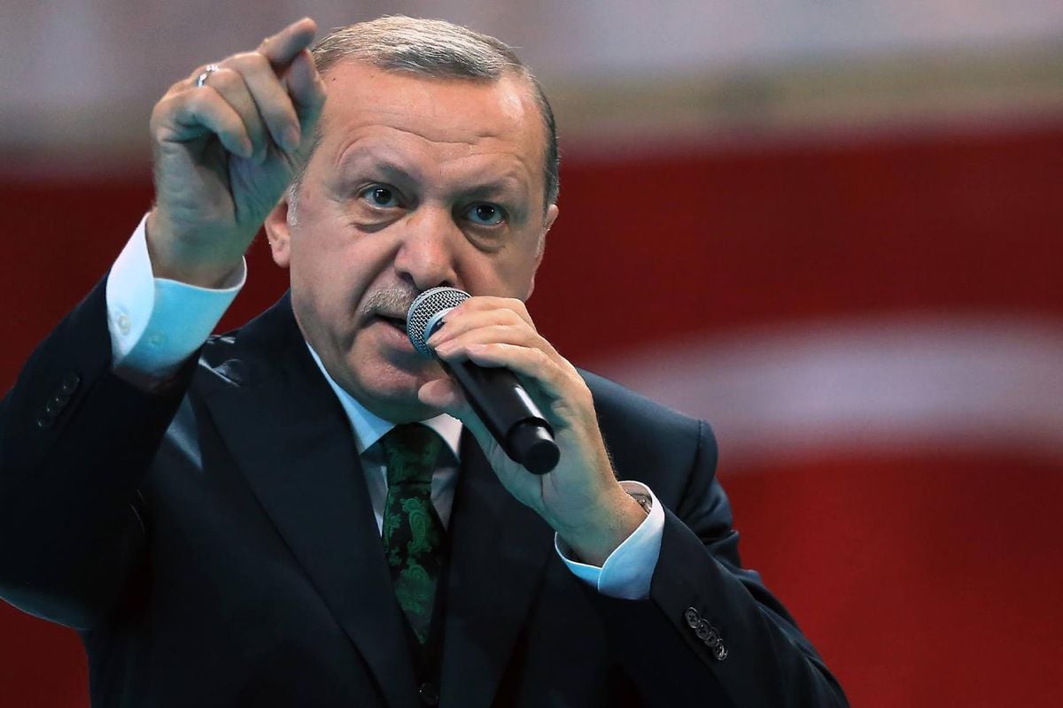 Cumhurbaşkanı Erdoğan talimatı verdi! AK Parti 81 ilde sahaya iniyor