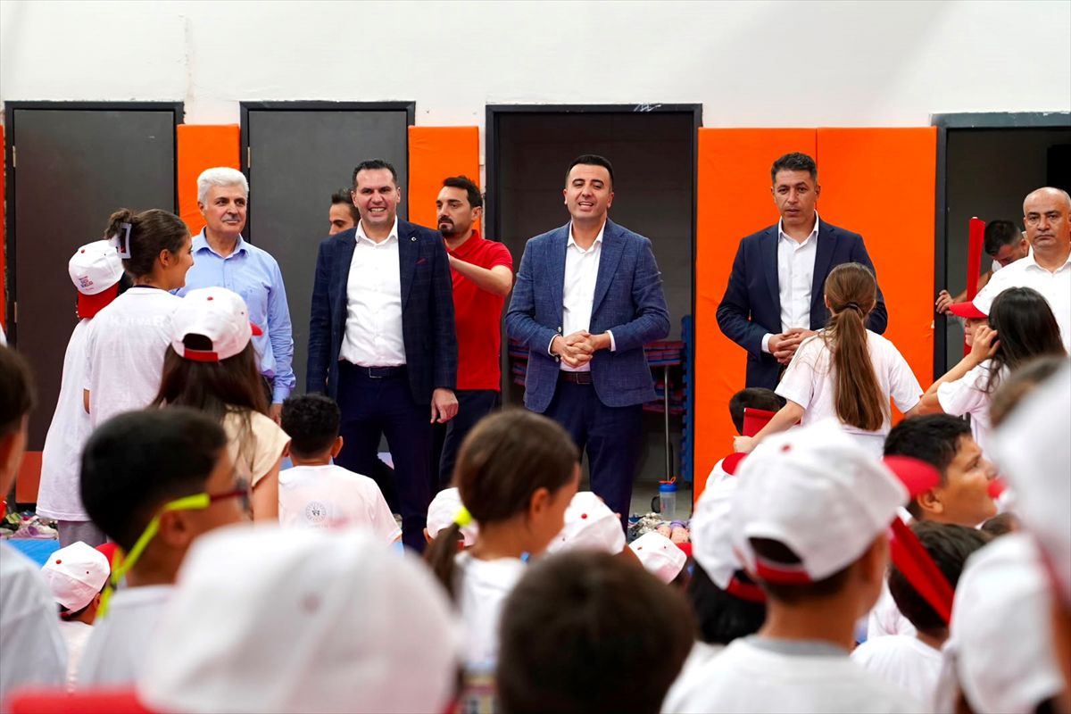Diyarbakır'da okullara spor alanı