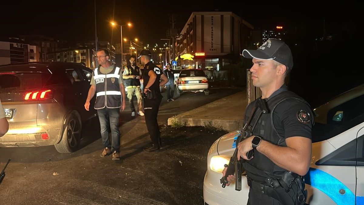 Düzce'de Aranan 16 Kişi Yakalandı: 12'si Tutuklandı