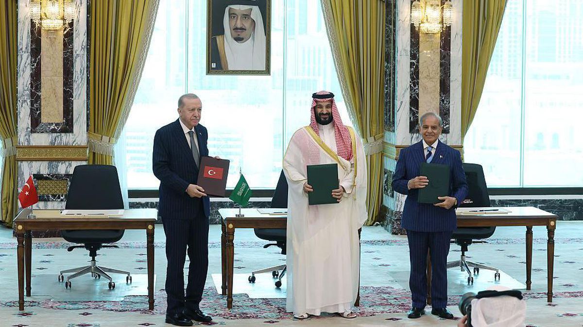 Türkiye, Suudi Arabistan ve Pakistan'dan Mekke'de Ortak Savunma Anlaşması