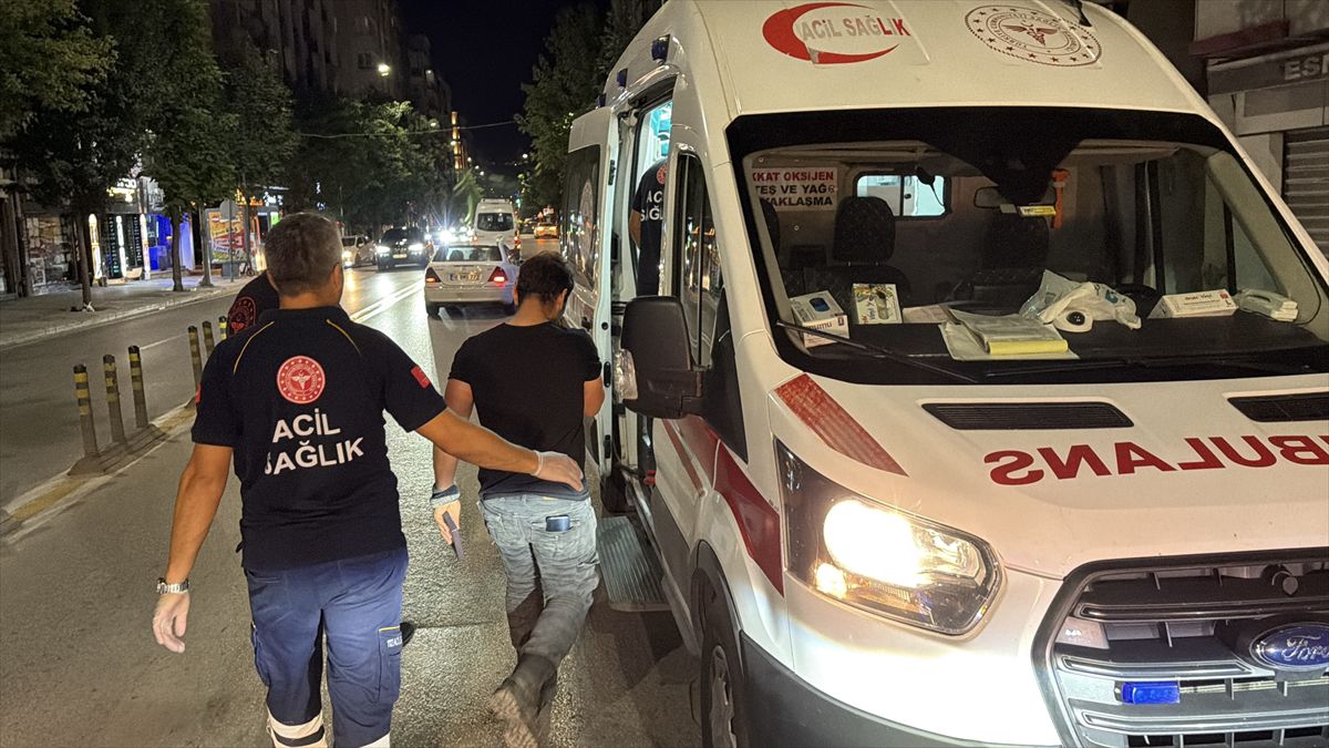 Odunpazarı'nda Zincirleme Kaza ve Kavga: 1 Bıçaklı Yaralı