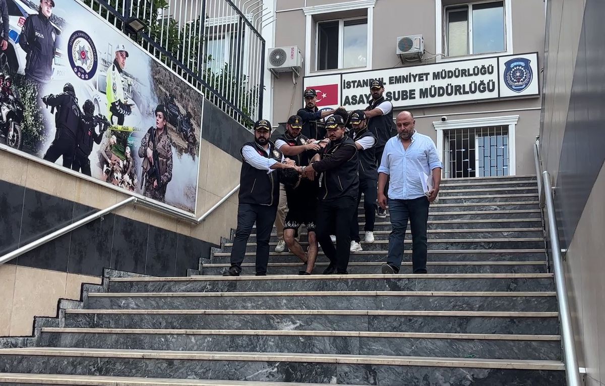 Fatih'te bıçaklı kavgada ölüm: 10 şüpheli gözaltında
